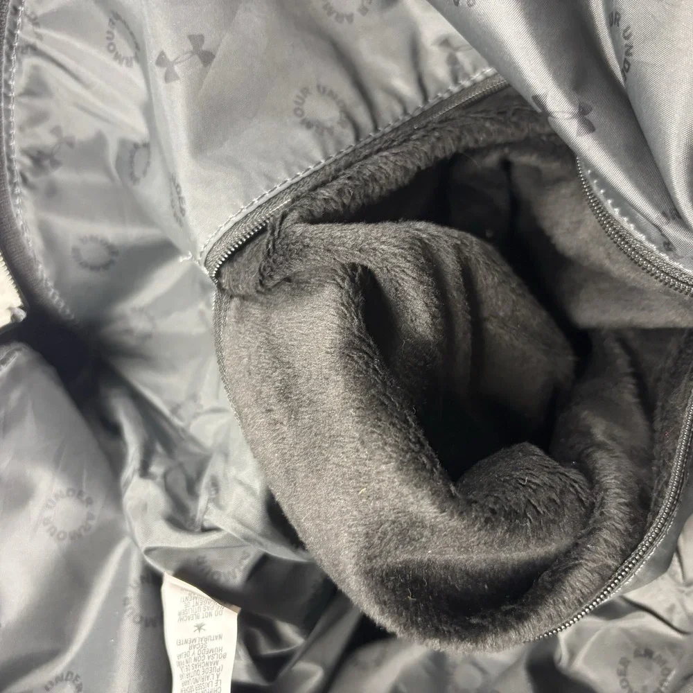 Under Armour bag good
